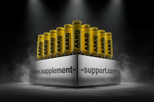 AAKG Shots von AllNutrition auf Podest, ideal für Sportler und Fitness-Enthusiasten