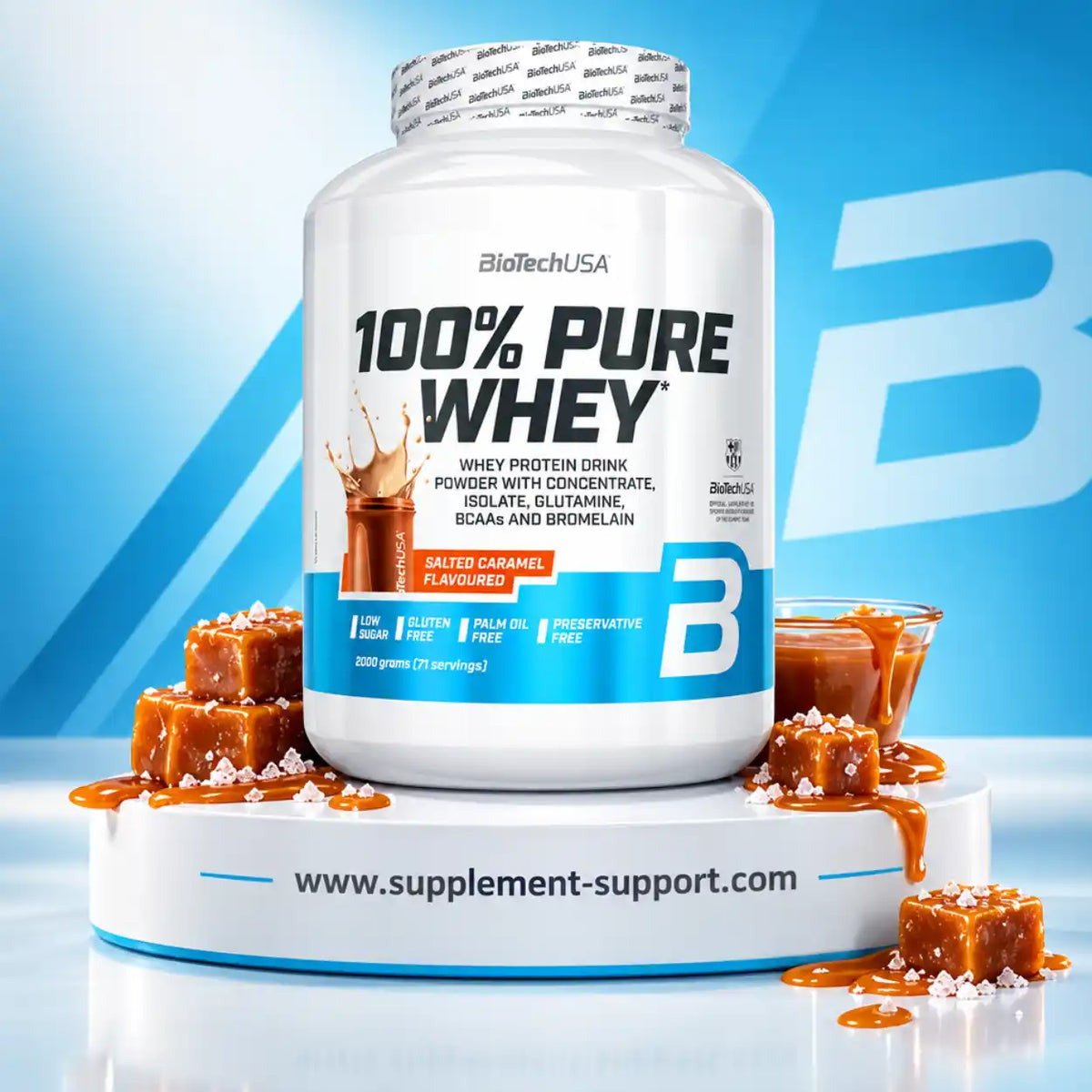 BioTech USA 100% Pure Whey Proteinpulver, Geschmack Salted Caramel, 2000g Dose mit Karamellstücken.