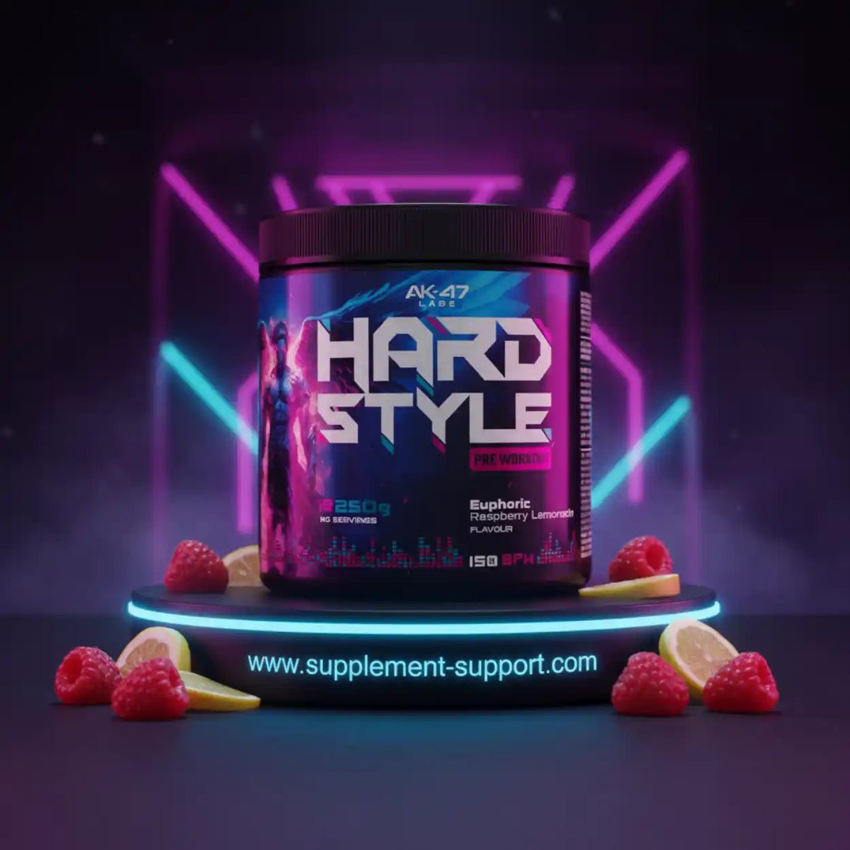 AK-47 Labs Hard Style Pre-Workout Supplement in Raspberry Lemonade Geschmack mit Beeren