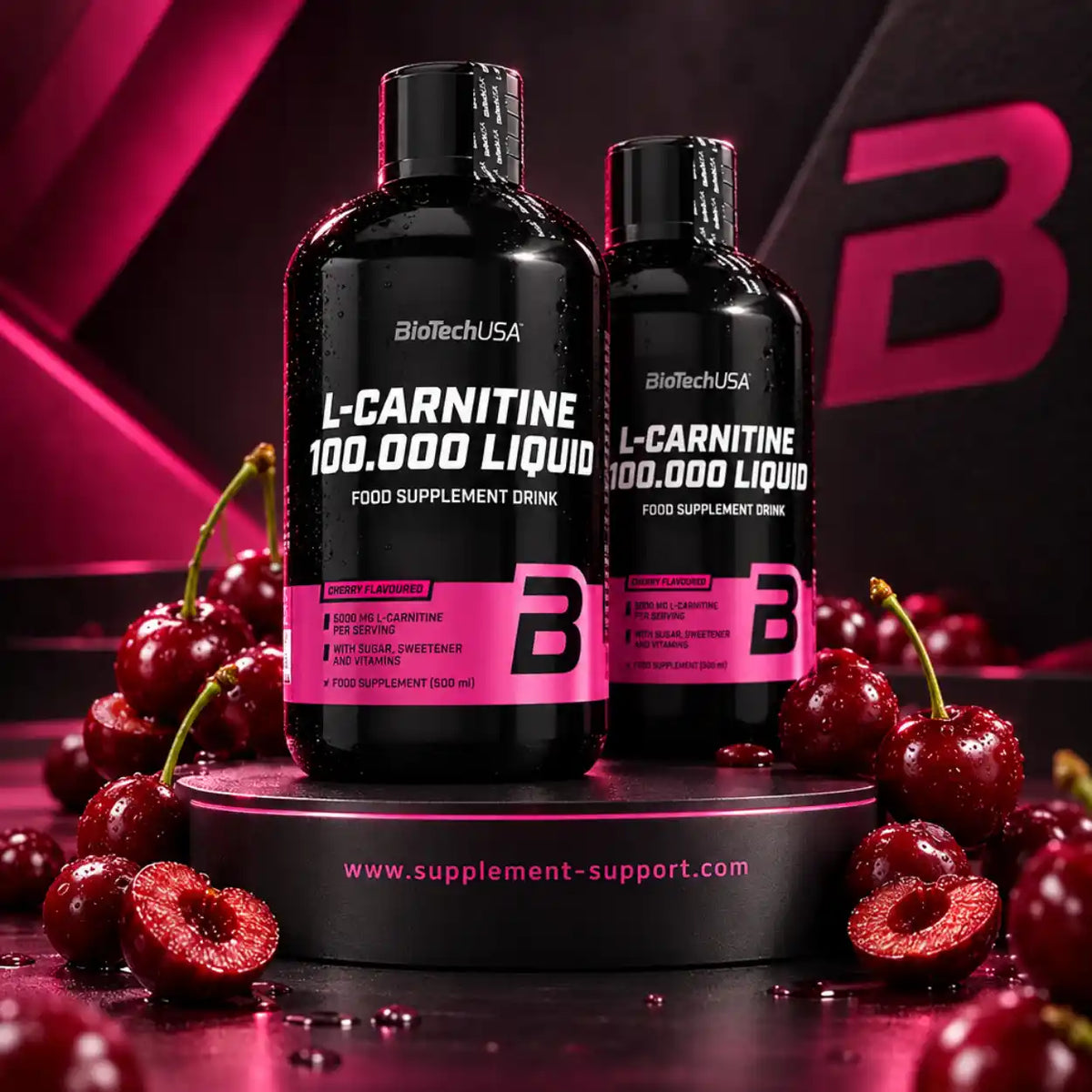 Zwei Flaschen BioTech USA L-Carnitine Liquid 100.000 Kirschgeschmack mit frischen Kirschen.