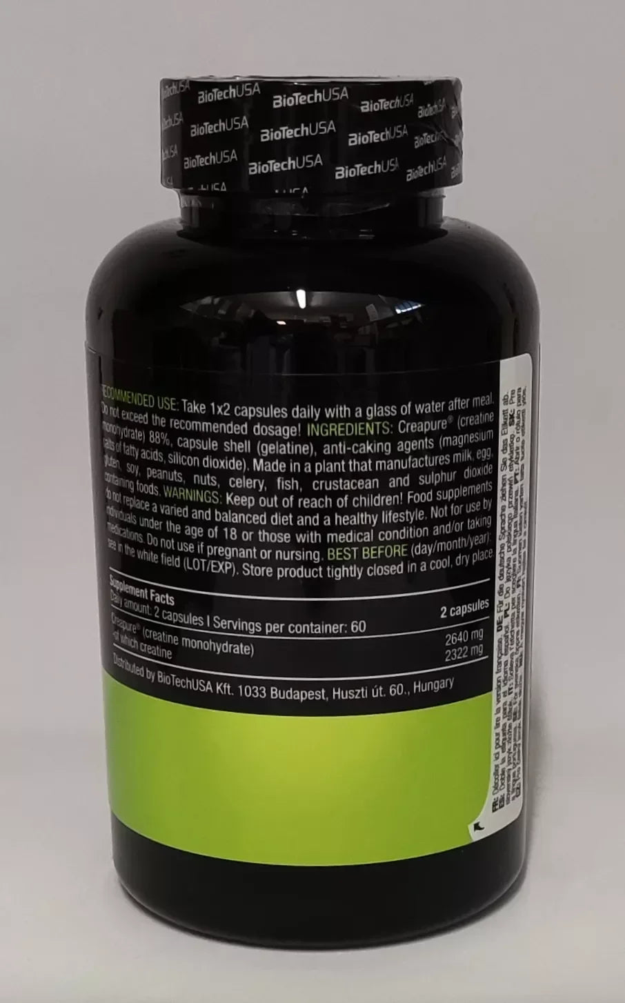 Schwarze Dose BioTechUSA Creapure Kreatin Monohydrat Kapseln vor weißem Hintergrund