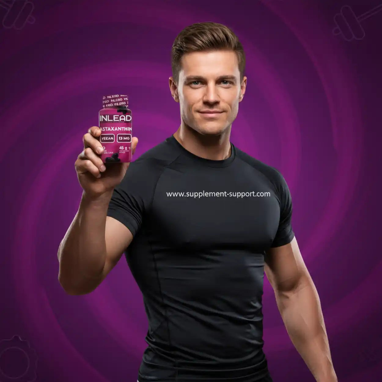 Sportlicher Mann hält Astaxanthin Nahrungsergänzung, lila Hintergrund, Fitness-Supplement