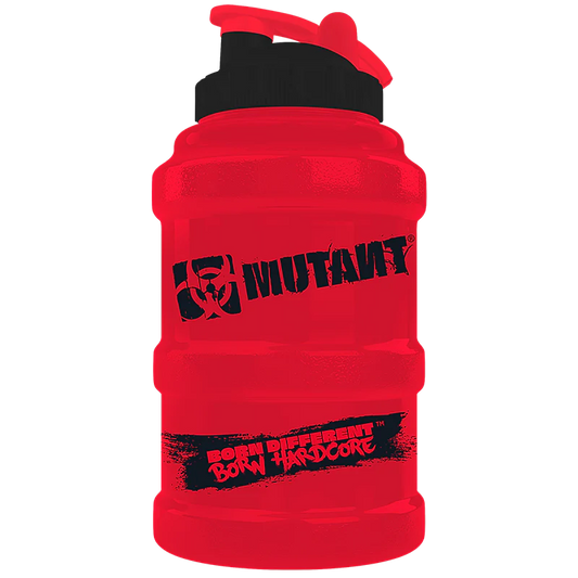 Rote Fitness-Trinkflasche 2,6L mit schwarzem Schriftzug für Sport und Nahrungsergänzung