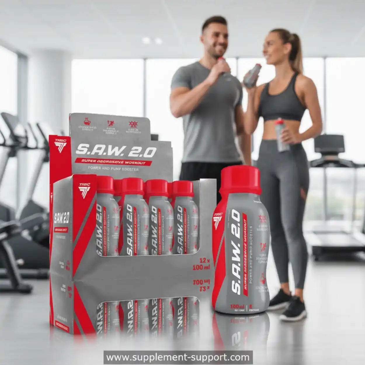 S.A.W. 2.0 Booster Shots im Fitnessstudio, ideal als Pre-Workout Supplement, Vordergrund Nahaufnahme